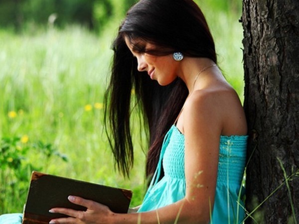 Ученые назвали 5 веских причин, почему людям стоит больше читать