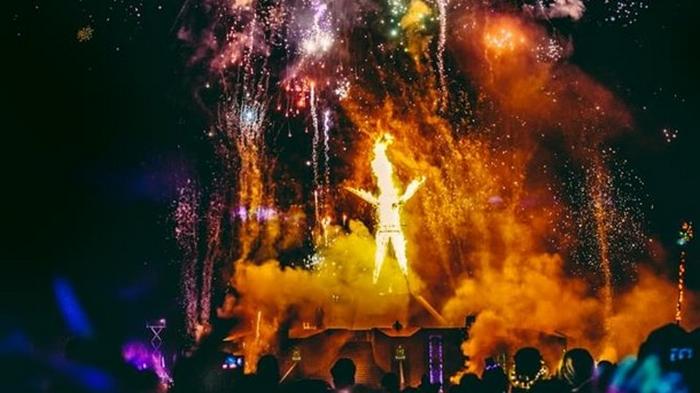 Фестиваль Burning Man из-за пандемии отменять не будут