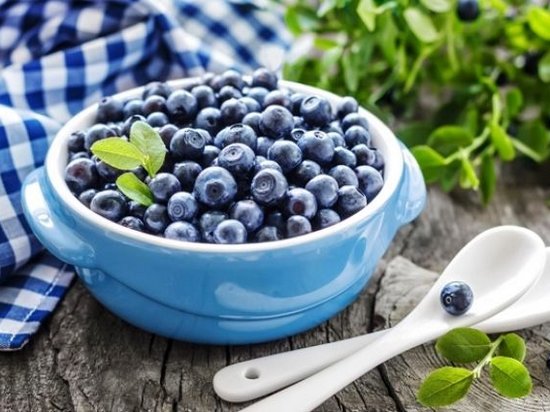 Пять продуктов, которые сохранят здоровье глаз