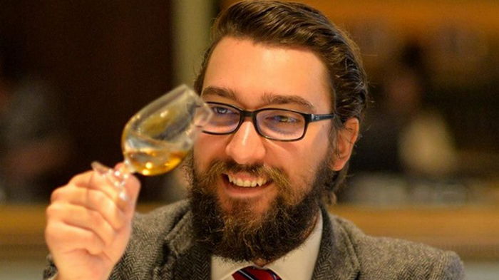 Эксперт по виски два года провел взаперти, опасаясь потерять вкус (фото)