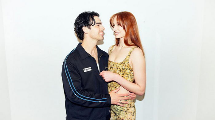 Джо Джонас впервые прокомментировал развод с Софи Тернер