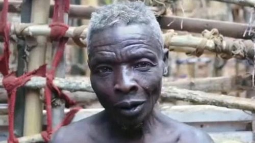 Мужчина 55 лет живет в изоляции из-за страха женщин