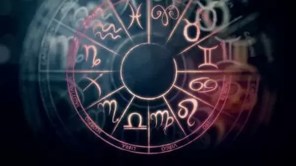 Таро-гороскоп на неделю: какие знаки Зодиака получат подарки, а кому ждать скандалов