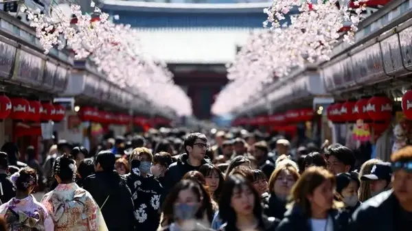 «Больше разрушений и жертв»: «японская Баба Ванга» напугала новым пророчеством