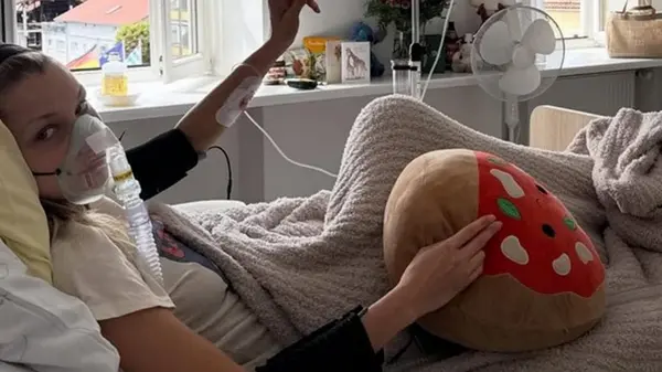 Белла Хадид борется с обострением болезни Лайма