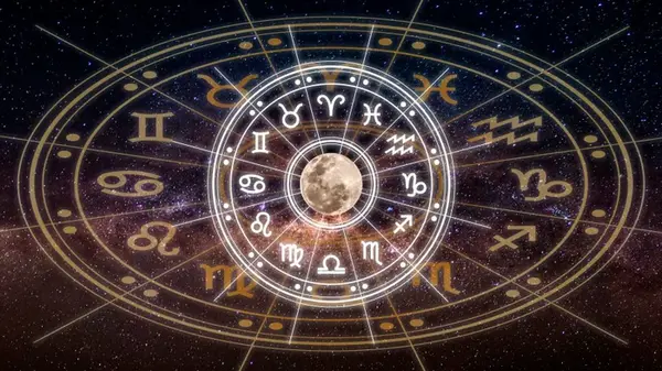 Астролог назвал знаки Зодиака, которые могут навести порчу на других