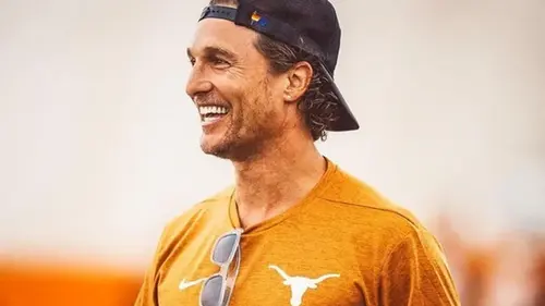 Мэттью Макконахи «запатентовал» улыбку и голос, чтобы защититься от ИИ