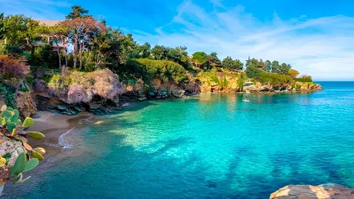 Эксперты назвали три самых недорогих пляжных направления в Европе, которые ...