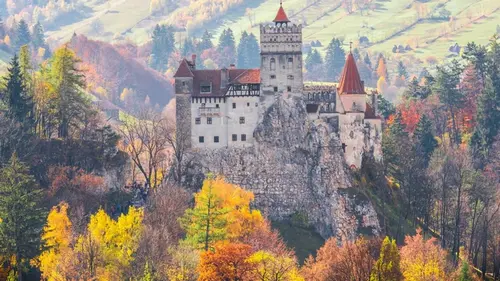 Где провести отпуск в июне: лучшие направления на любой бюджет