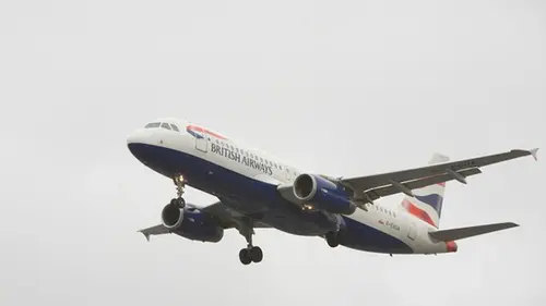 Пьяные бортпроводники сорвали рейс British Airways