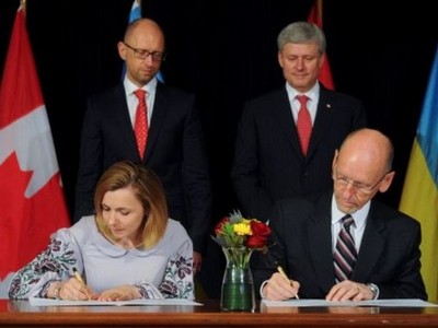 Украина и Канада подписали договор о зоне свободной торговли