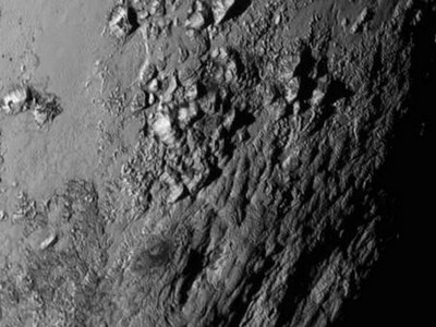 NASA показало видео поверхности Плутона