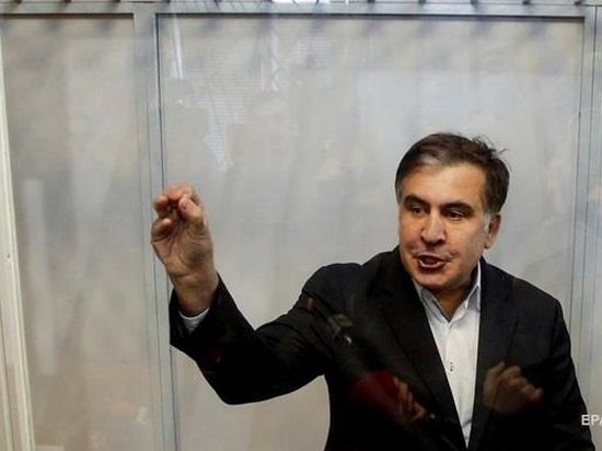 СМИ: Саакашвили намерен договориться с Порошенко
