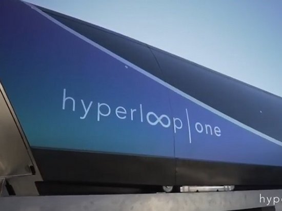 Капсула Hyperloop поставила новый рекорд скорости (видео)