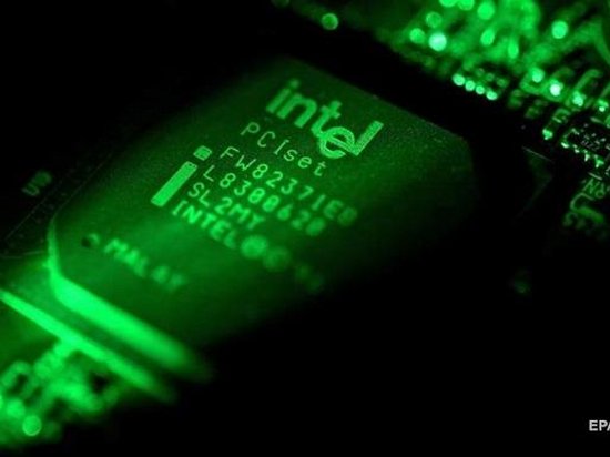 На компанию Intel подают в суд из-за уязвимостей в процессорах