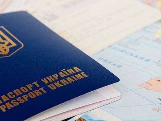Украинцы смогут быстрее получить загранпаспорта
