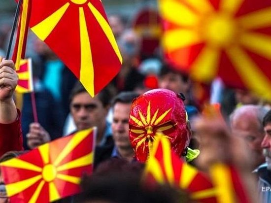 Македония изменит название страны на референдуме
