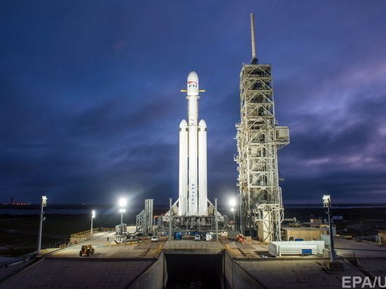 SpaceX сообщила об успешном испытании ракеты Falcon Heavy