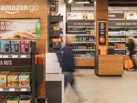 Amazon открывает «супермаркет будущего» без касс (видео)