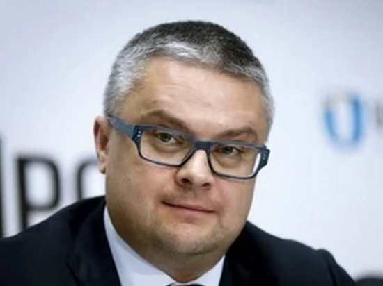 Кабмин попросил Порошенко уволить главу Укроборонпрома