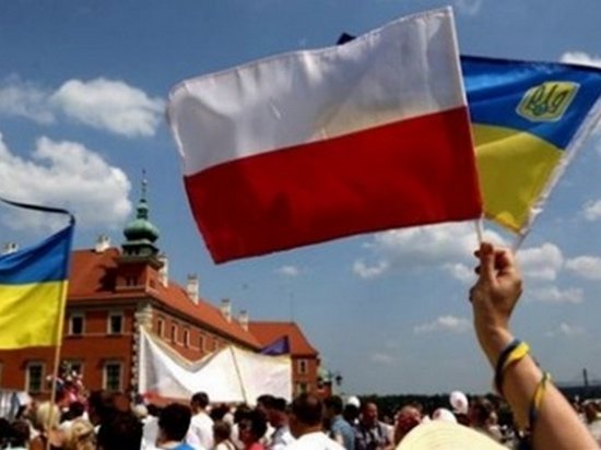 Украинцы влияют на экономику Польши больше президента Дуды — рейтинг