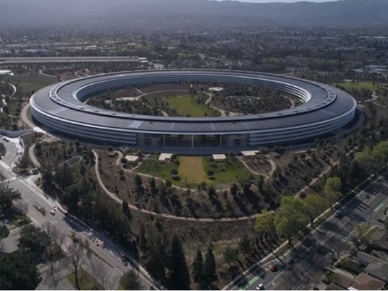 Офис будущего: появилось новое видео из Apple Park