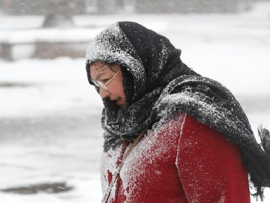 Украинцам обещают сильный ветер и снегопады