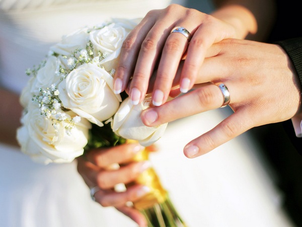 Как выбрать ведущего на свадьбу: практические рекомендации