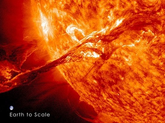 NASA показало видео активности Солнца