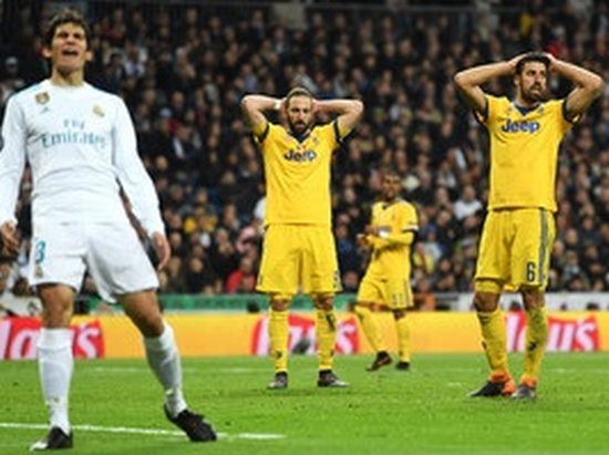 Реал в драматичном матче вырвал путевку в полуфинал Лиги чемпионов