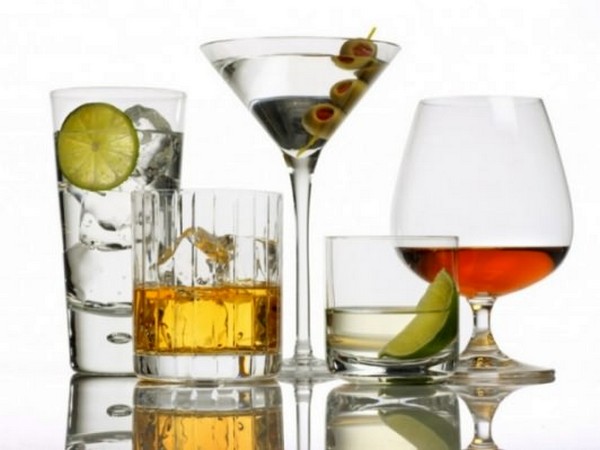 Преимущества и недостатки самых популярных алкогольных напитков