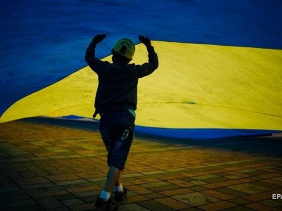 Украина поднялась в рейтинге ценности гражданства