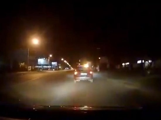 В Одессе задержали пьяного на машине с «мигалками» (видео)