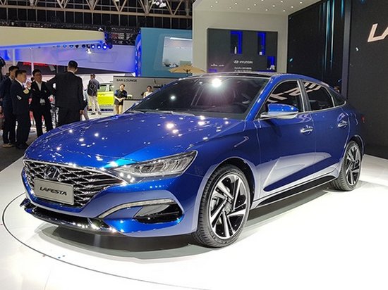 Hyundai показала в Пекине новый седан Lafesta