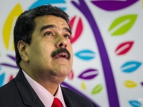 Мадуро изобразили на избирательном бюллетене десять раз