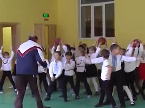 В школе Ровно обнаружили огромную концентрацию фенола (видео)