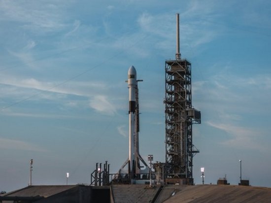 В США успешно стартовала новая версия Falcon-9