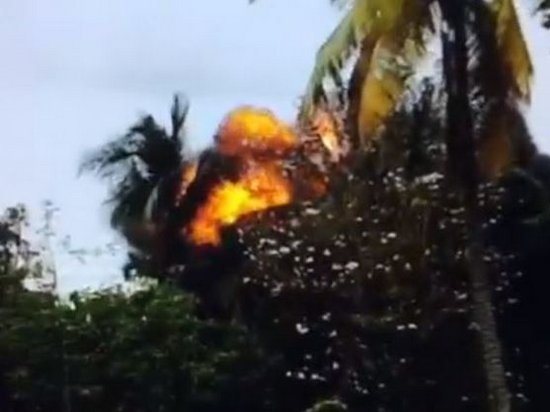 Потерпевший крушение на Кубе самолет Boeing-737 врезался в ЛЭП (видео)