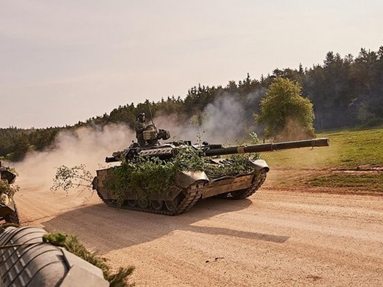 Украина отправила танки Т-84 на учения в Германию