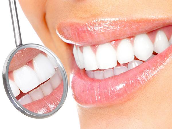 Эффективное лечение зубов в клинике «dSmile»