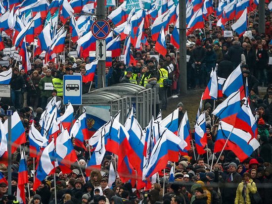 В РФ рекордно увеличилось количество патриотов — соцопрос