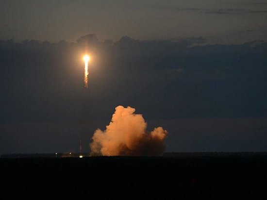 РФ запустила ракету Союз со спутником ГЛОНАСС-М