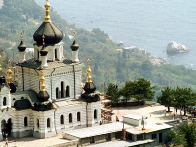 В Крыму проведут молебны за прибыльный курортный сезон
