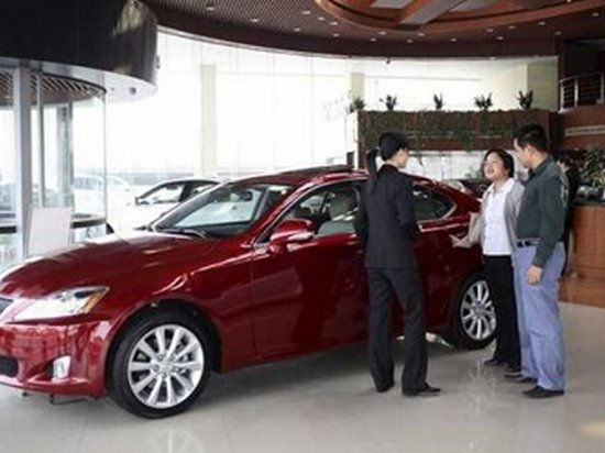 Китай снизил ввозные пошлины на автомобили