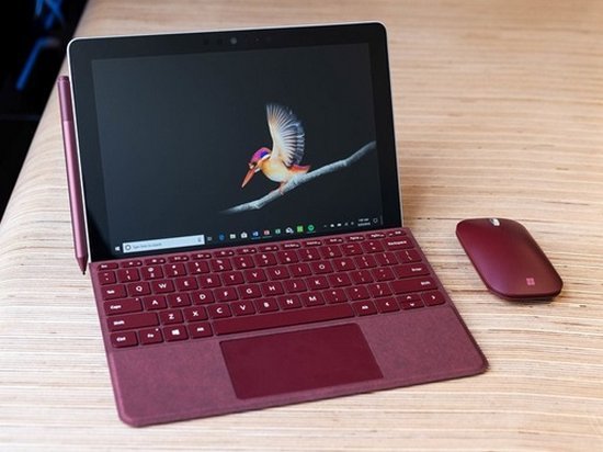 Microsoft показала компактный планшет Surface Go (фото)