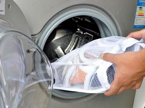 Стираем кроссовки без последствий в стиральной машине