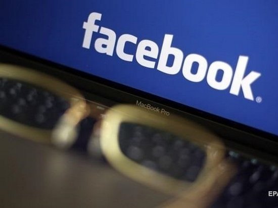 Акции Facebook обвалились на 24%