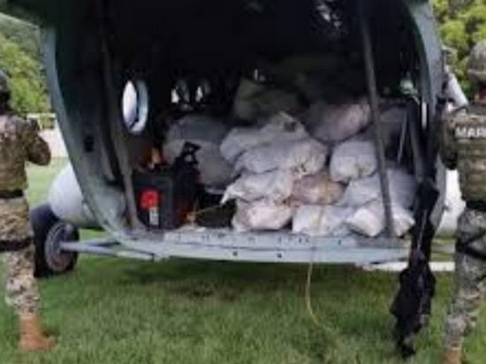 В Мексике конфисковали почти две тонны кокаина