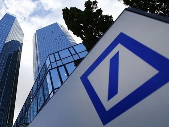 За банками Германии ужесточают контроль при операциях в Турции