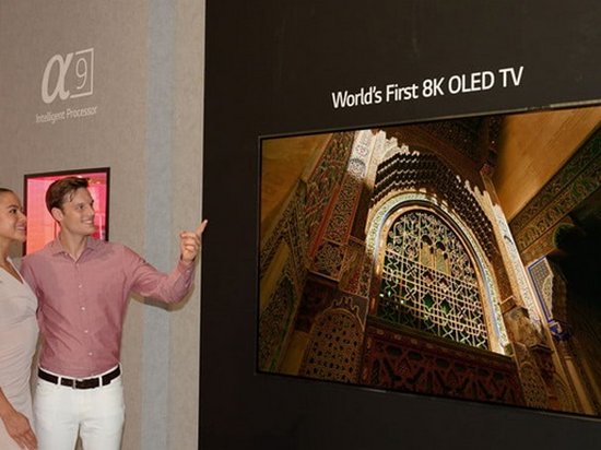 Компания LG представила первый OLED-телевизор с 8K